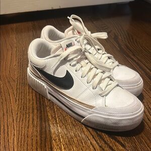 Nike Classic White and Black Low-Top Sneakers